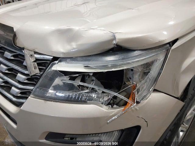 1FM5K8F82HGB34891 Ford Explorer Limited