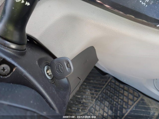 5TDZZ3DCXKS002910 Toyota Sienna