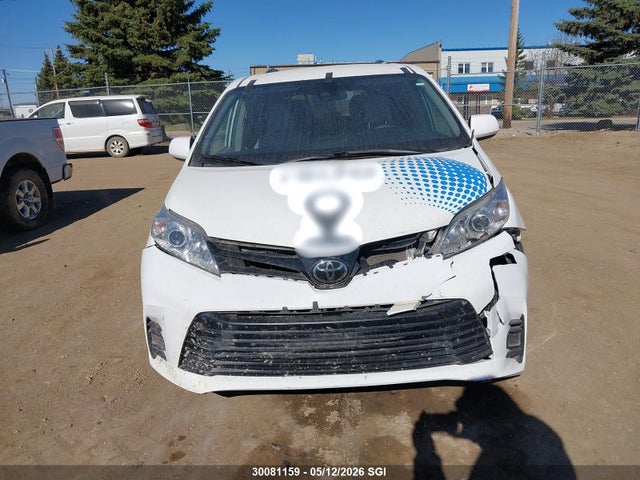 5TDZZ3DCXKS002910 Toyota Sienna