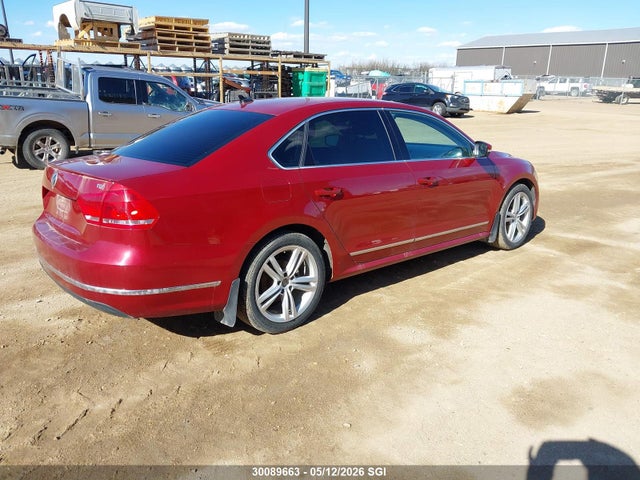 30089663 :رقم المزاد ، 1VWCV7A3XFC054233 vin ، 2015 Volkswagen Passat Sel مزاد بيع
