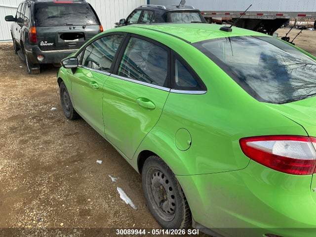 Продажа на аукционе авто 2015 Ford Fiesta Titanium, vin: 3FADP4CJ8FM184124, номер лота: 30089944