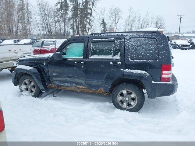 2008 Jeep Liberty Sport მანქანა იყიდება აუქციონზე, vin: 1J8GN28K08W279324, აუქციონის ნომერი: 30086743
