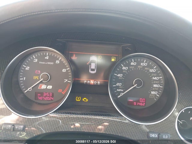 30088117 :رقم المزاد ، WAUPN44E27N010472 vin ، 2007 Audi S8 Quattro مزاد بيع