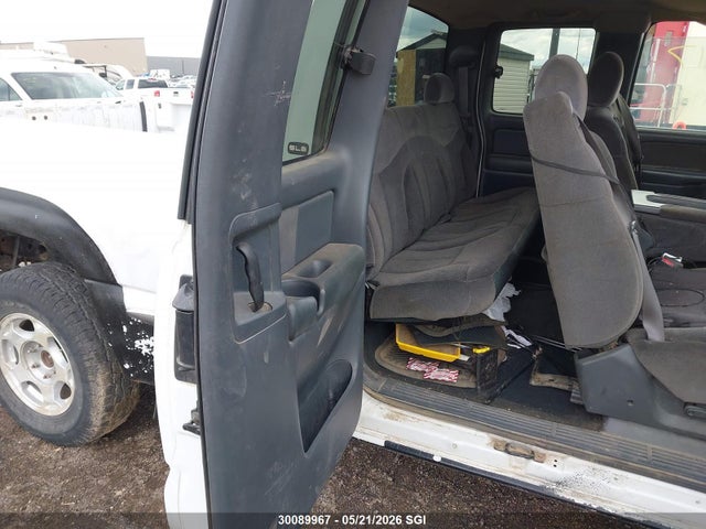 30089967 :رقم المزاد ، 1GTEK19T32E301581 vin ، 2002 Gmc New Sierra K1500 مزاد بيع