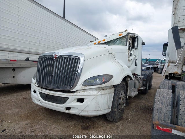 30089970 :رقم المزاد ، 1HSDJAPR7FH658151 vin ، 2015 International Prostar مزاد بيع