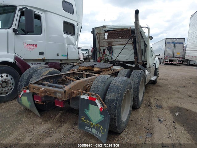 30089970 :رقم المزاد ، 1HSDJAPR7FH658151 vin ، 2015 International Prostar مزاد بيع