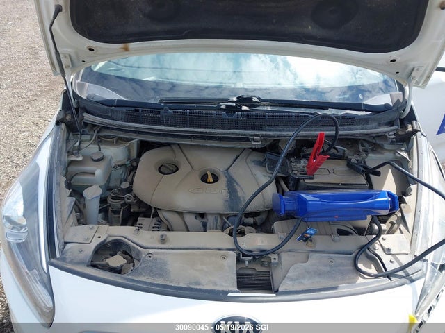 KNAHT8A30G7163425 KIA Rondo