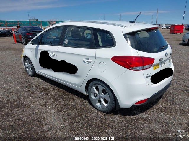 KNAHT8A30G7163425 KIA Rondo