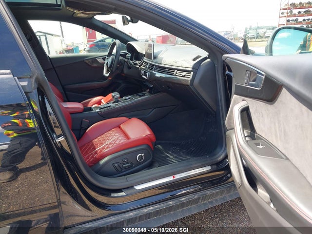 30090048 :رقم المزاد ، WAUC4CF55KA048044 vin ، 2019 Audi S5 Prestige مزاد بيع