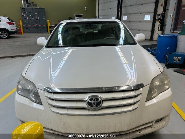 30090078 :رقم المزاد ، 4T1BK36B05U048669 vin ، 2005 Toyota Avalon Xl/xls/touring/limited مزاد بيع