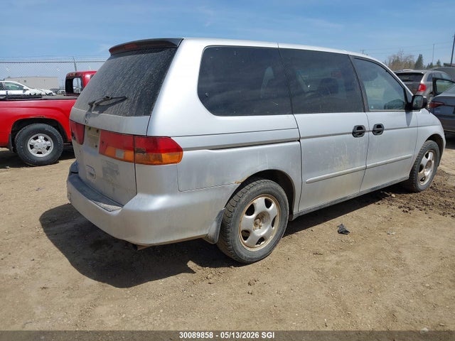 30089858 :رقم المزاد ، 2HKRL18583H011629 vin ، 2003 Honda Odyssey Lx مزاد بيع