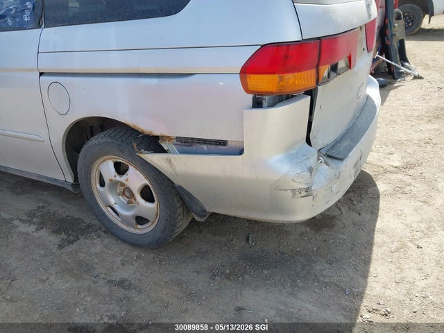 30089858 :رقم المزاد ، 2HKRL18583H011629 vin ، 2003 Honda Odyssey Lx مزاد بيع