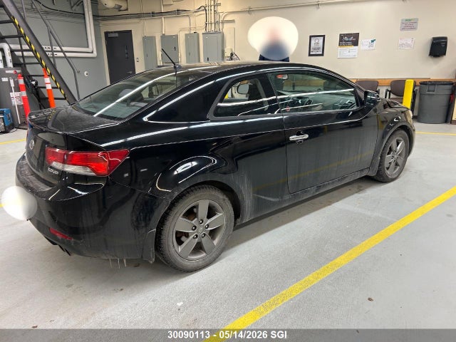 30090113 :رقم المزاد ، KNAFU6A2XB5330636 vin ، 2011 Kia Forte Ex مزاد بيع