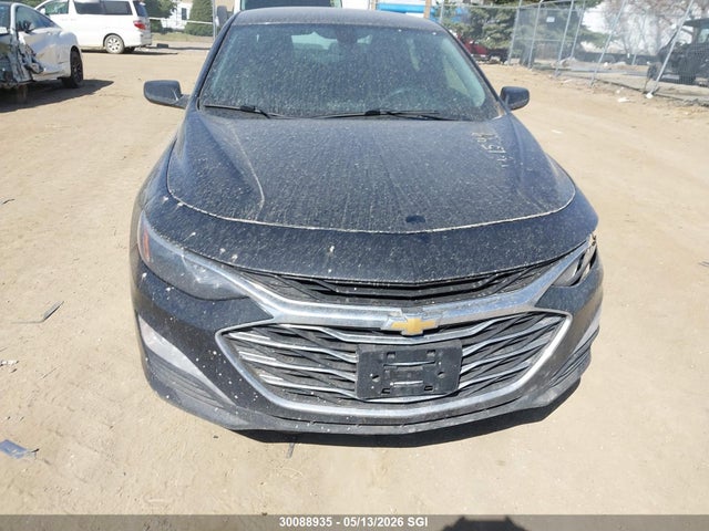 1G1ZD5ST7KF161549 Chevrolet MALIBU LT