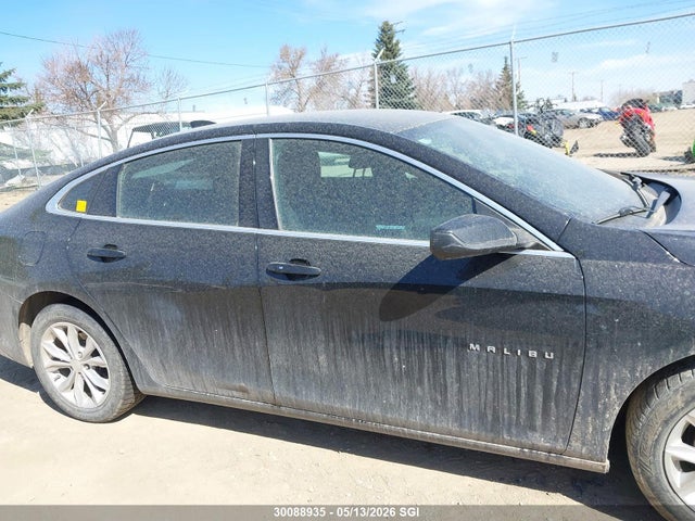 1G1ZD5ST7KF161549 Chevrolet MALIBU LT