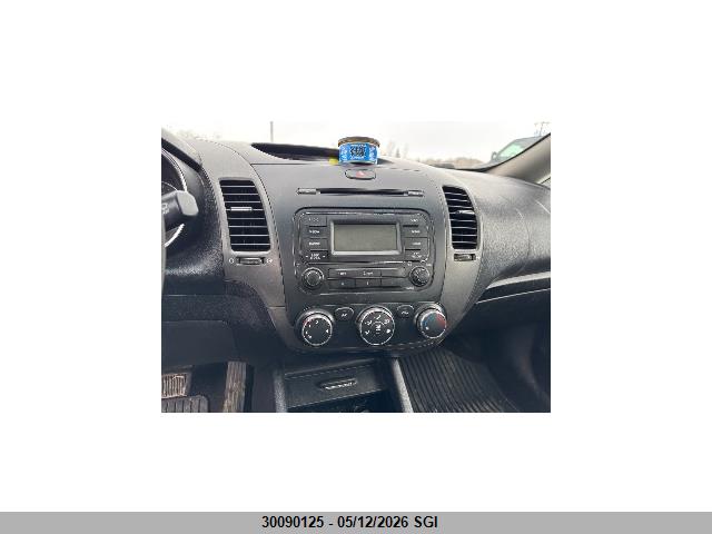 30090125 :رقم المزاد ، KNAFX4A68E5179072 vin ، 2014 Kia Forte Lx مزاد بيع