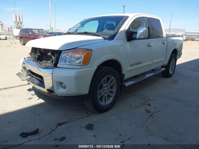 30089172 :رقم المزاد ، 1N6AA0EC3FN510680 vin ، 2015 Nissan Titan S/sv/sl/pro-4x مزاد بيع