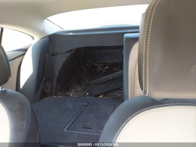 30090095 :رقم المزاد ، WVWRN7AN8DE554830 vin ، 2013 Volkswagen Cc Luxury مزاد بيع