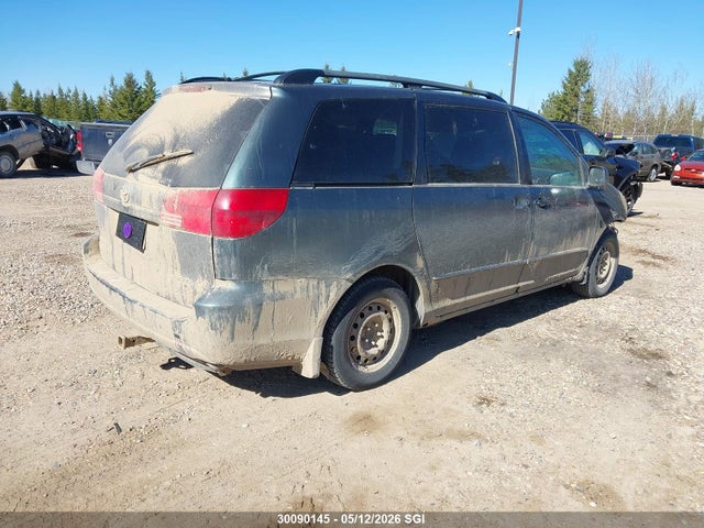 30090145 :رقم المزاد ، 5TDZA23C25S330295 vin ، 2005 Toyota Sienna Ce/le مزاد بيع