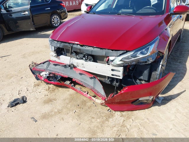 30084842 :رقم المزاد ، 1N4BL4FW4KN301031 vin ، 2019 Nissan Altima 2.5 Edition One/2.5 Platinum مزاد بيع