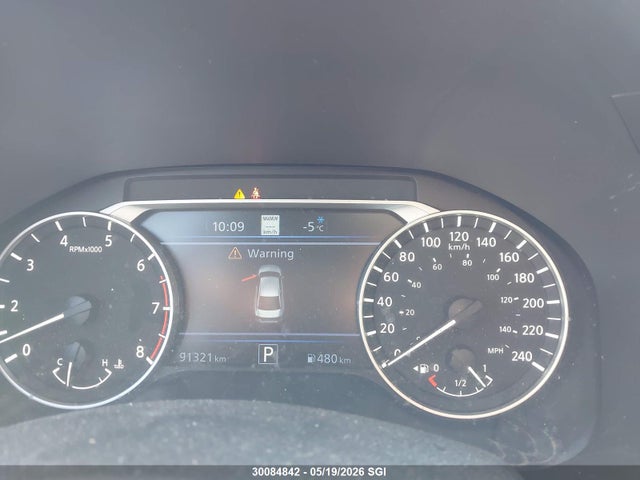 30084842 :رقم المزاد ، 1N4BL4FW4KN301031 vin ، 2019 Nissan Altima 2.5 Edition One/2.5 Platinum مزاد بيع