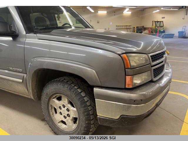 Продаж на аукціоні авто 2006 Chevrolet Silverado K1500, vin: 2GCEK13T461333665, номер лоту: 30090234