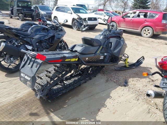 Ski-Doo Snowmobile Expert 850 2018 2BPSTMJ32JV000063 Image 4