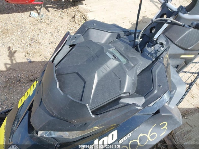 Ski-Doo Snowmobile Expert 850 2018 2BPSTMJ32JV000063 Image 6