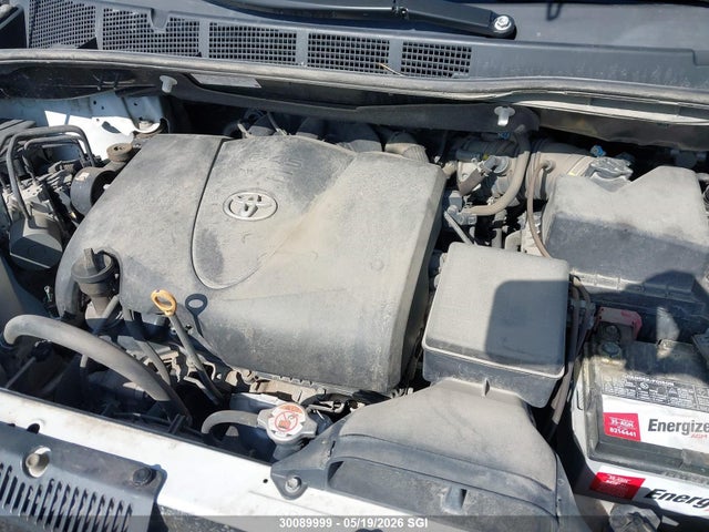 2017 Toyota Sienna მანქანა იყიდება აუქციონზე, vin: 5TDZZ3DCXHS847992, აუქციონის ნომერი: 30089999