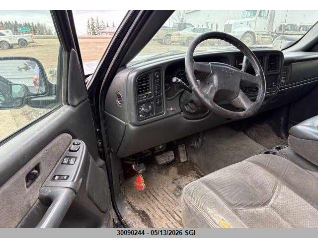 2003 Chevrolet Silverado K1500 მანქანა იყიდება აუქციონზე, vin: 2GCEK19T431204117, აუქციონის ნომერი: 30090244