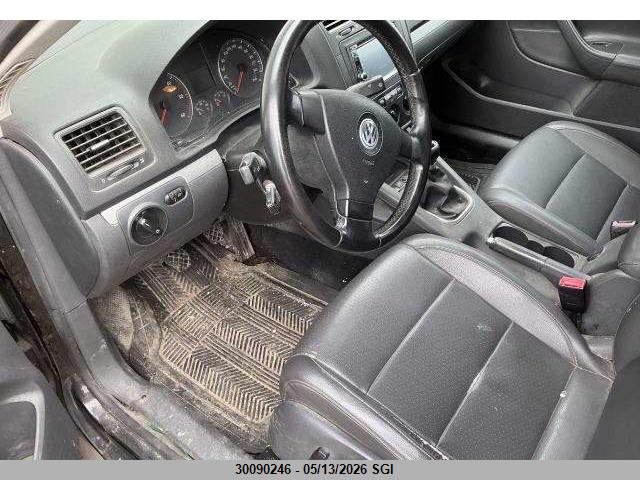 30090246 :رقم المزاد ، 3VWGT31K46M057022 vin ، 2006 Volkswagen Jetta Tdi مزاد بيع