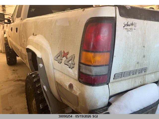 Продажа на аукционе авто 2004 Gmc Sierra K2500 Heavy Duty, vin: 1GTHK23294F195136, номер лота: 30090254