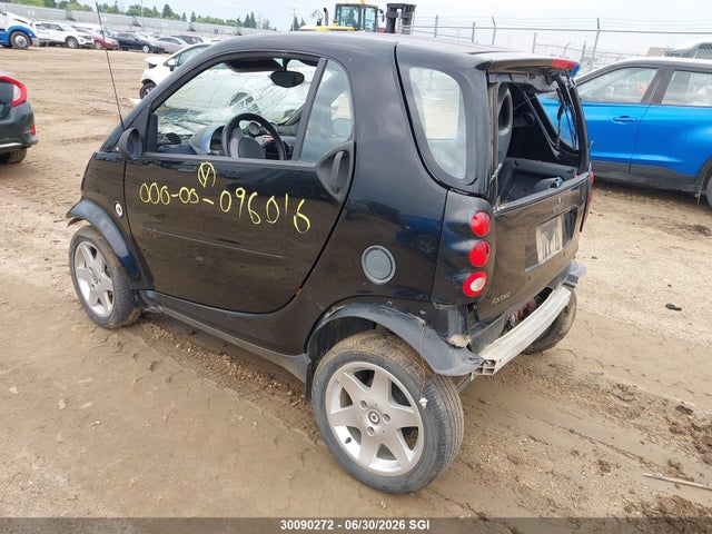 30090272 :رقم المزاد ، WMEAJ00F95J197551 vin ، 2005 Smart Fortwo مزاد بيع