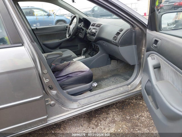 Продажа на аукционе авто 2005 Honda Civic Lx, vin: 2HGES16645H033119, номер лота: 30090276
