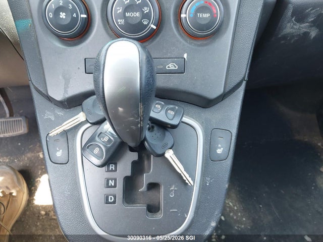 Продажа на аукционе авто 2009 Kia Rondo Lx/ex, vin: KNAFG528397262697, номер лота: 30090316