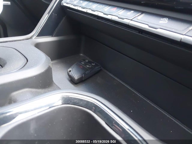 1GTUUEE83RZ204883 GMC Sierra K1500 At4
