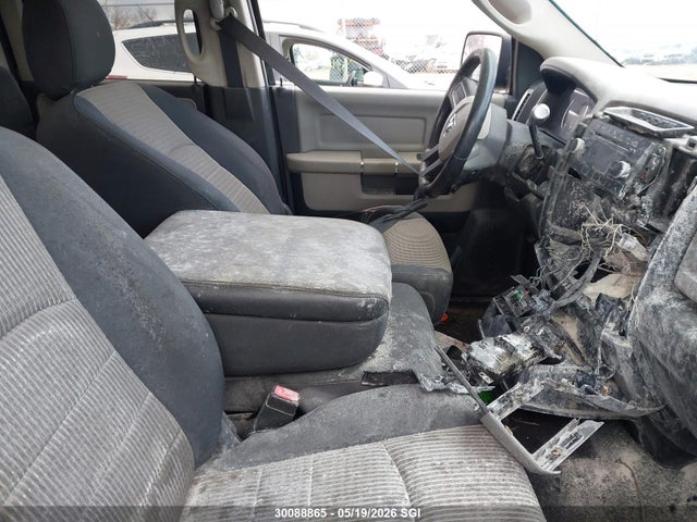 30088865 :رقم المزاد ، 1D7RV1GT0AS149566 vin ، 2010 Dodge Ram 1500 Slt/sport/trx مزاد بيع