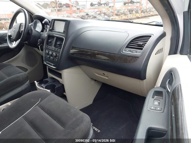 2016 Dodge Grand Caravan Se მანქანა იყიდება აუქციონზე, vin: 2C4RDGBG0GR326993, აუქციონის ნომერი: 30090392