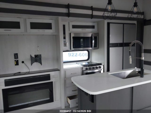 4YDFSTT27N1532394 Keystone 288bhs