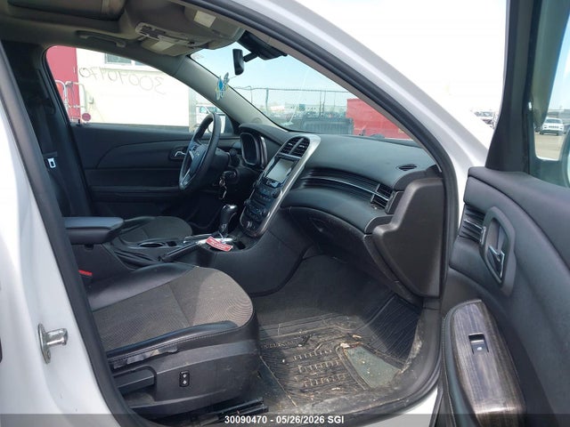 30090470 :رقم المزاد ، 1G11C5SL6FF234352 vin ، 2015 Chevrolet Malibu 1lt مزاد بيع