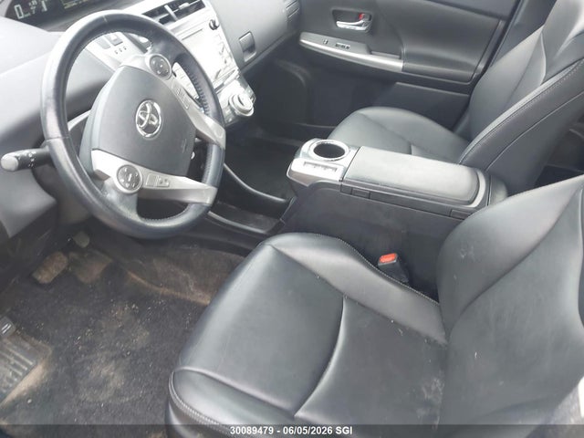 JTDZN3EU0HJ060355 Toyota PRIUS V