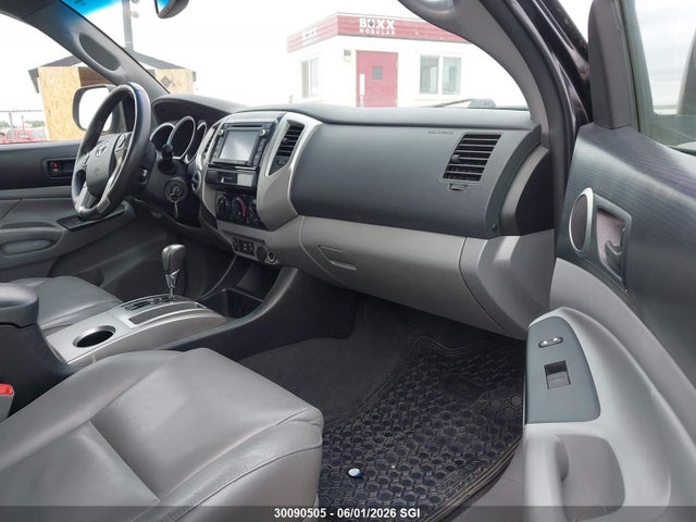 Продажа на аукционе авто 2015 Toyota Tacoma Double Cab Long Bed, vin: 5TFMU4FN7FX033013, номер лота: 30090505
