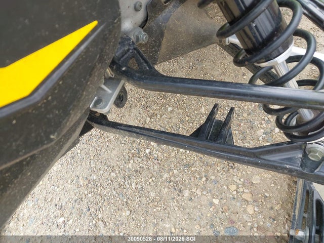 30090528 :رقم المزاد ، SN1ELS8R9KC332495 vin ، 2019 Polaris  مزاد بيع