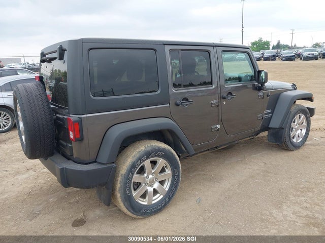 30090534 :رقم المزاد ، 1C4BJWDG3JL819388 vin ، 2018 Jeep Wrangler Unlimited Sport مزاد بيع