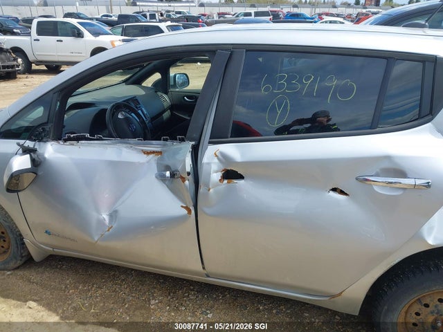 2013 Nissan Leaf S/sv/sl მანქანა იყიდება აუქციონზე, vin: 1N4AZ0CPXDC405831, აუქციონის ნომერი: 30087741