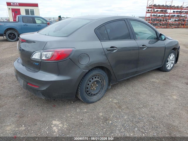 30090570 :رقم المزاد ، JM1BL1V70C1646715 vin ، 2012 Mazda 3 I مزاد بيع