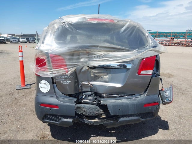 30090614 :رقم المزاد ، 5XYKTCA60CG209340 vin ، 2012 Kia Sorento Lx مزاد بيع
