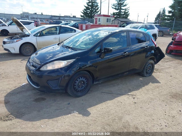30074913 :رقم المزاد ، 3FADP4EJ5CM103945 vin ، 2012 Ford Fiesta Se مزاد بيع