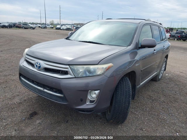 30090702 :رقم المزاد ، JTEDC3EH6D2012538 vin ، 2013 Toyota Highlander Hybrid Limited مزاد بيع