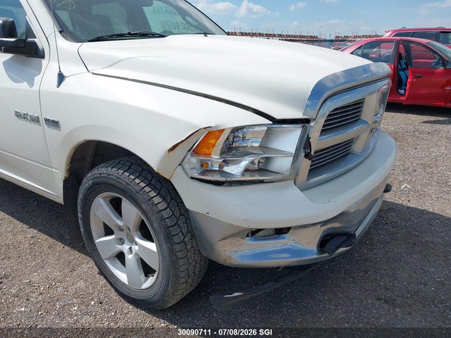 30090711 :رقم المزاد ، 1D3HV13T09J513702 vin ، 2009 Dodge Ram 1500 مزاد بيع
